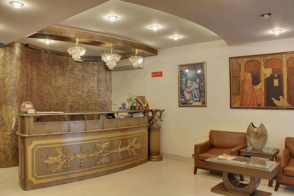 Готель Oyo 358 Sarojini Nagar Нью-Делі Екстер'єр фото